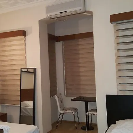 Persian Istambul